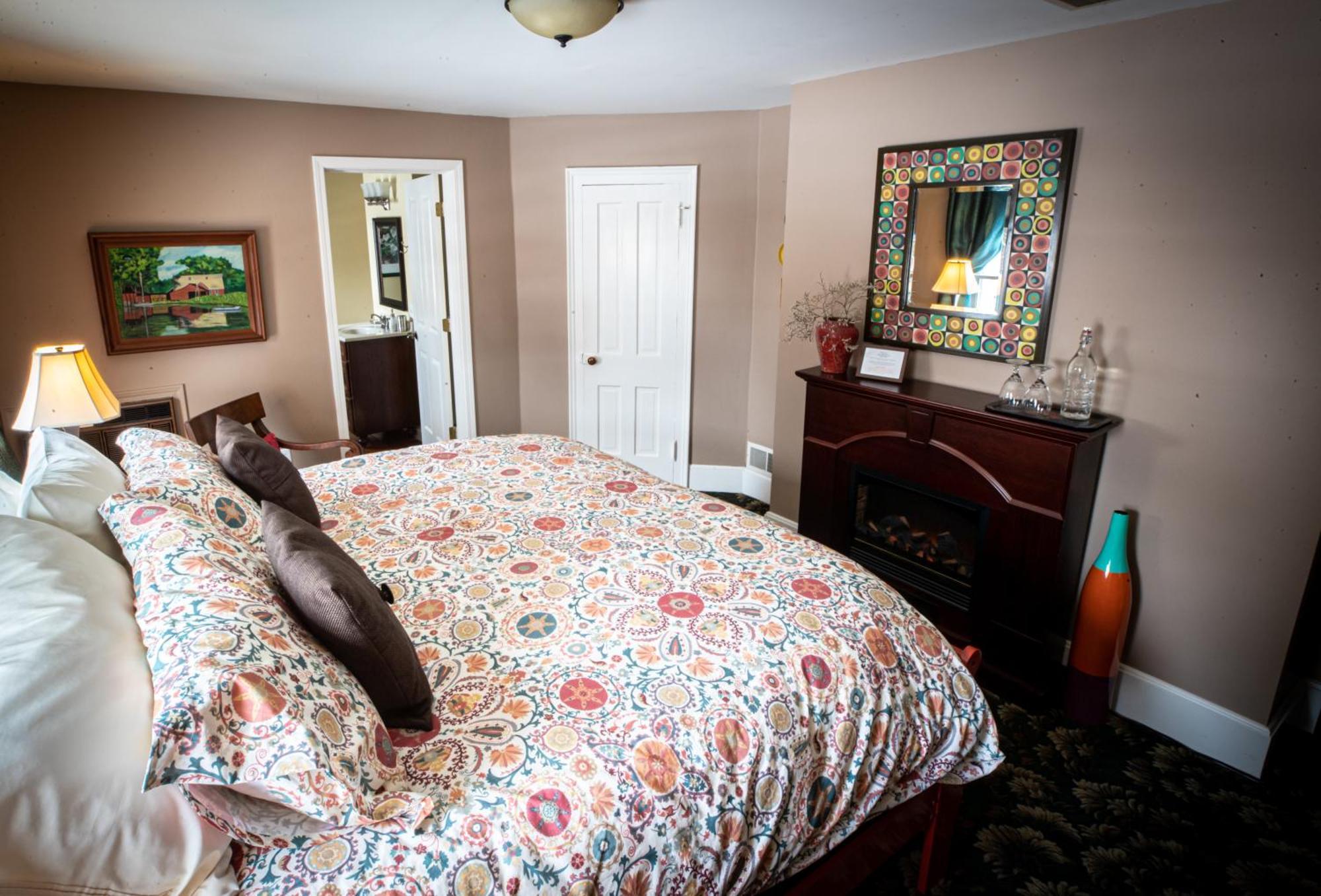 Twin Oaks Inn Saugatuck Extérieur photo