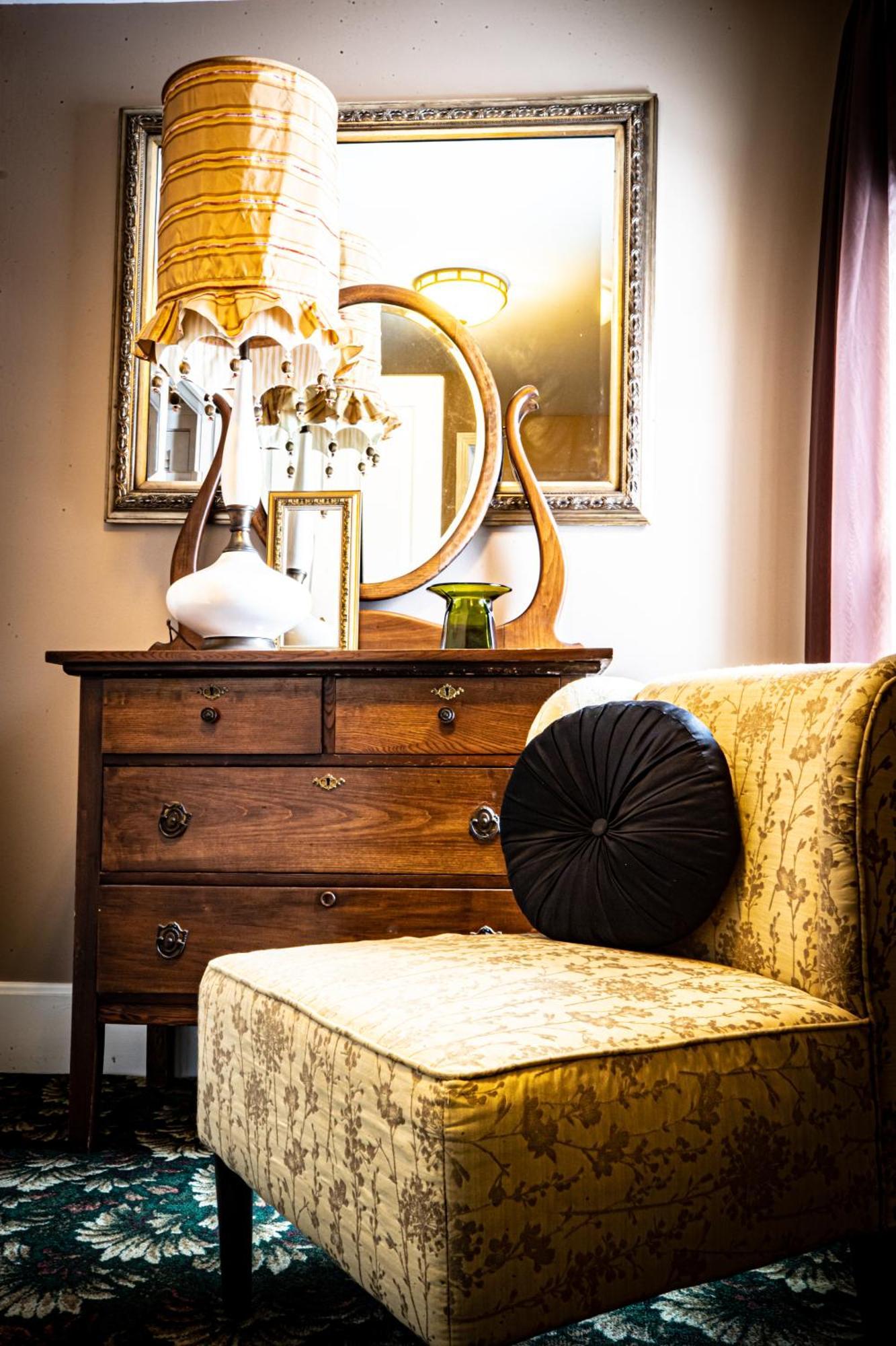 Twin Oaks Inn Saugatuck Extérieur photo