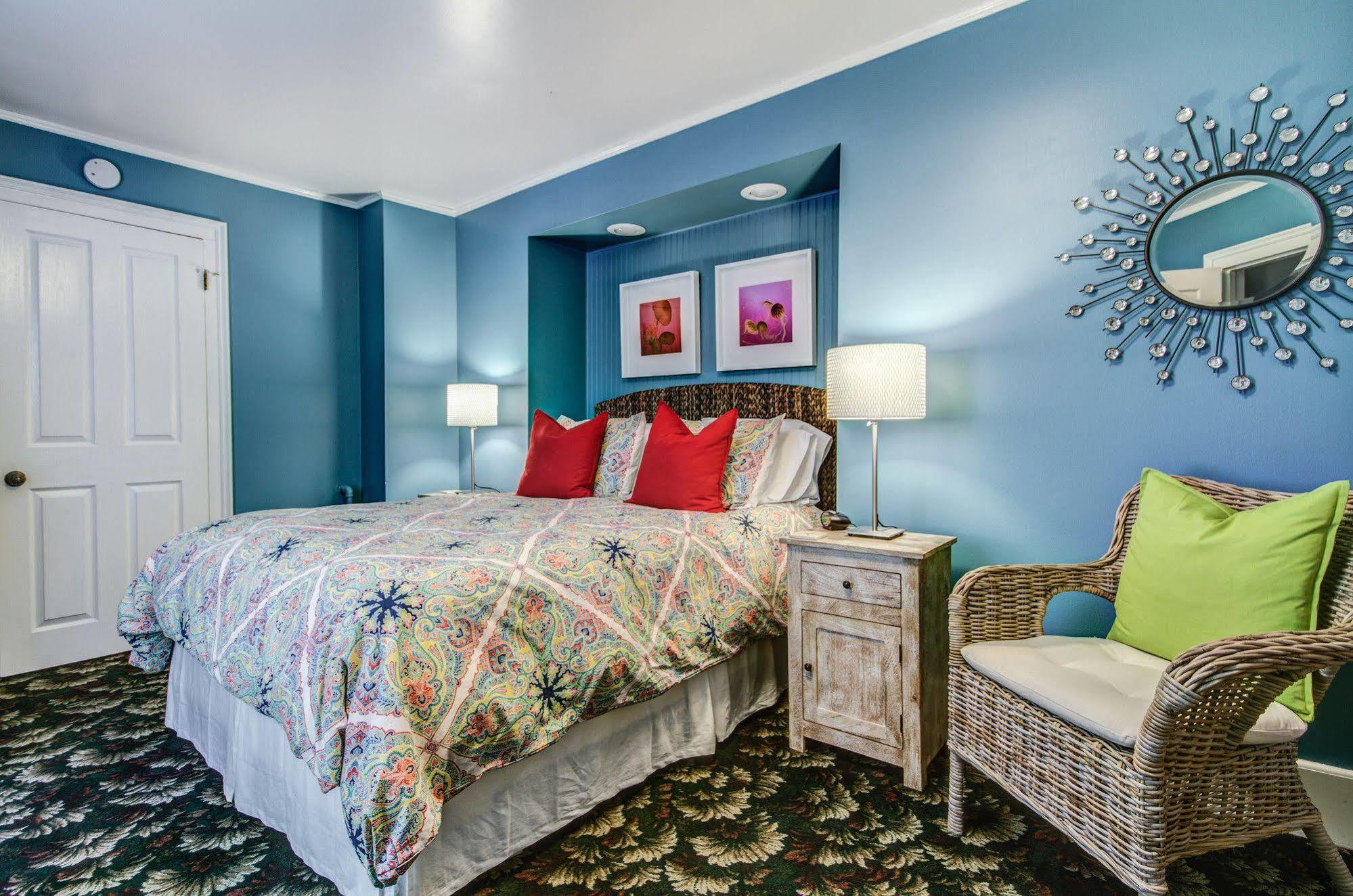 Twin Oaks Inn Saugatuck Extérieur photo